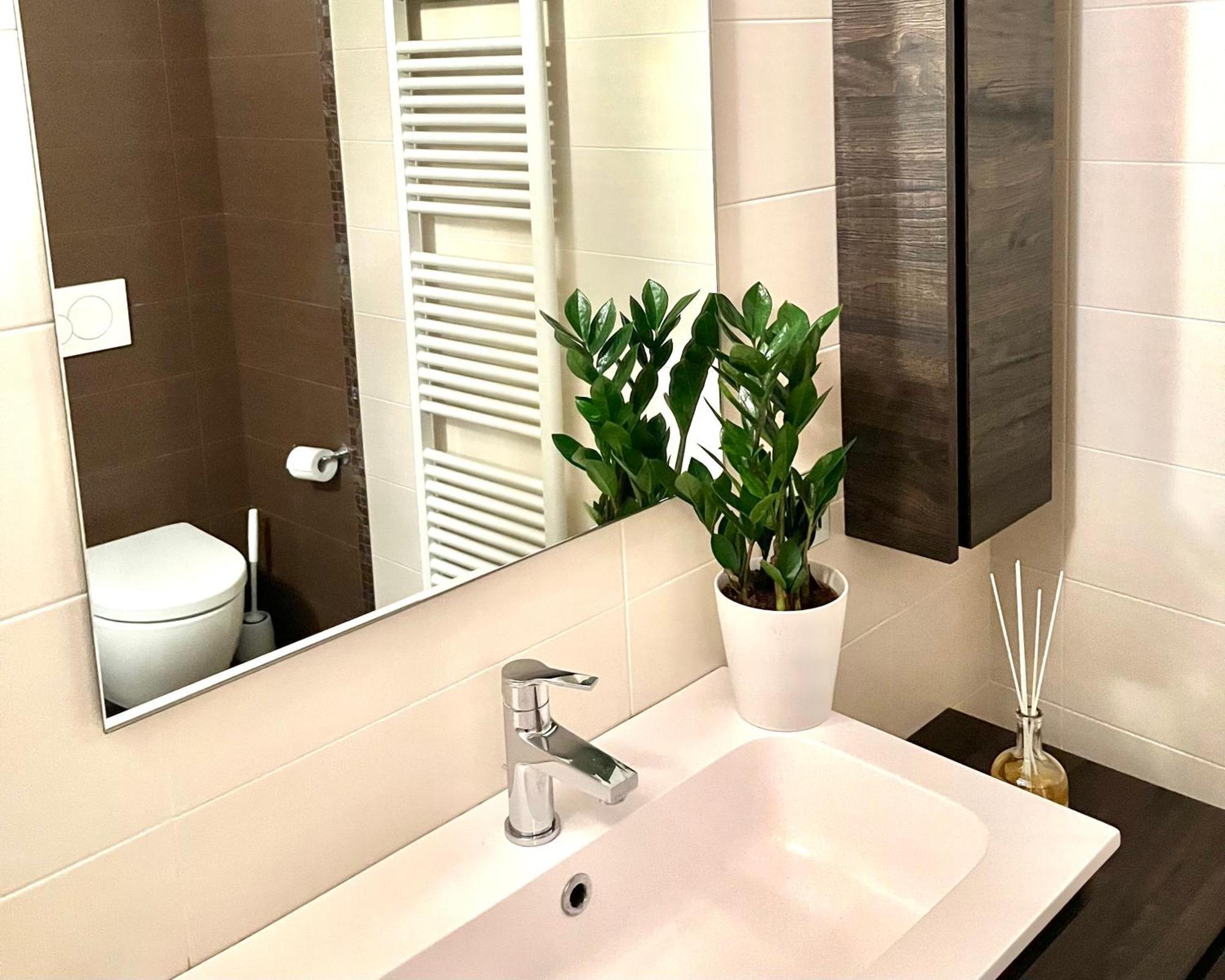 Magnolia Home - Piazza Delle Erbe Verona Bagian luar foto